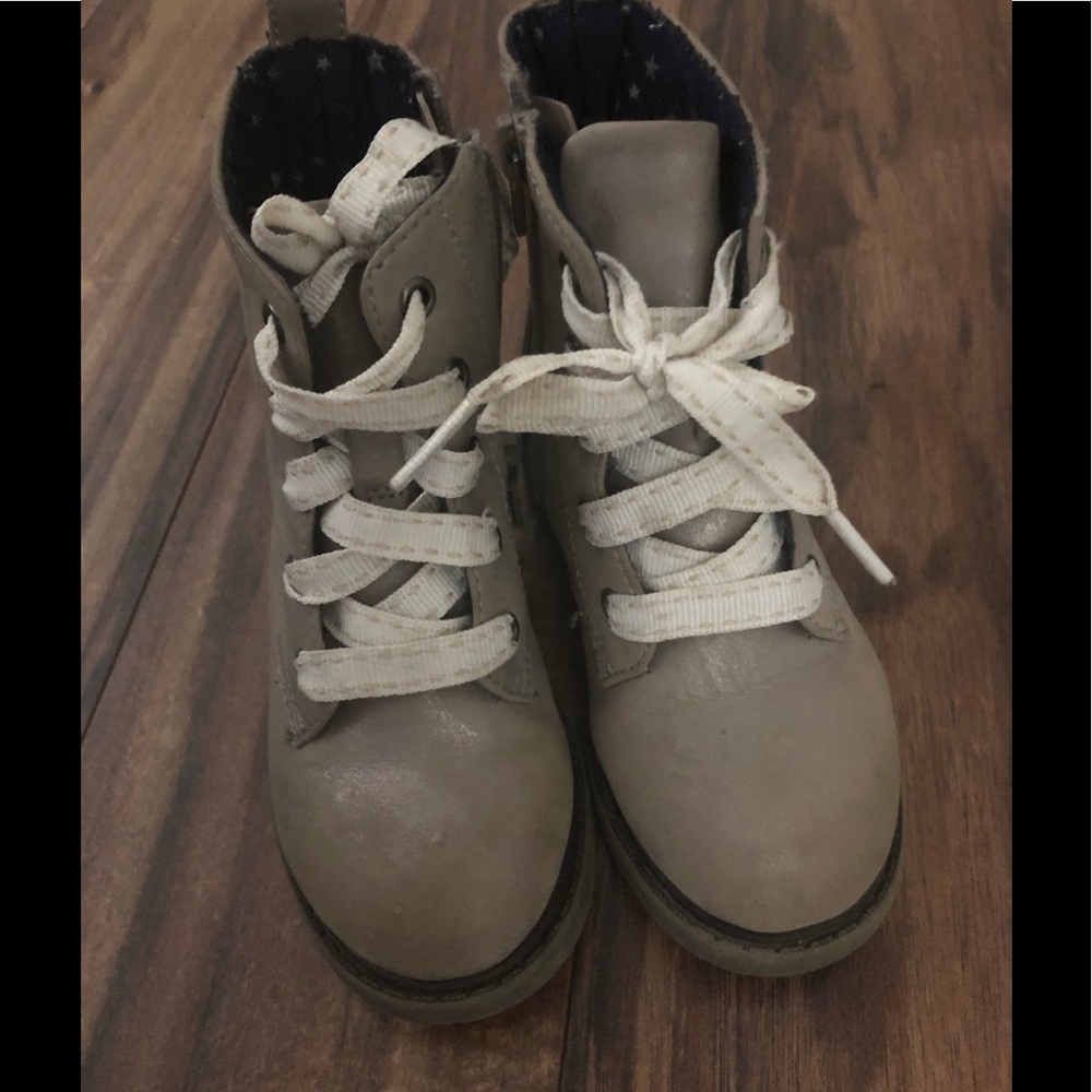 Cat and Jack boots